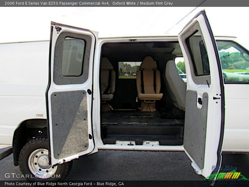 Oxford White / Medium Flint Grey 2006 Ford E Series Van E350 Passenger Commercial 4x4