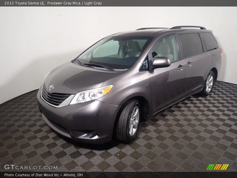 Predawn Gray Mica / Light Gray 2013 Toyota Sienna LE