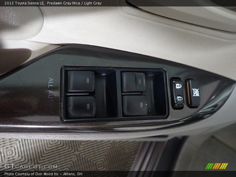 Predawn Gray Mica / Light Gray 2013 Toyota Sienna LE
