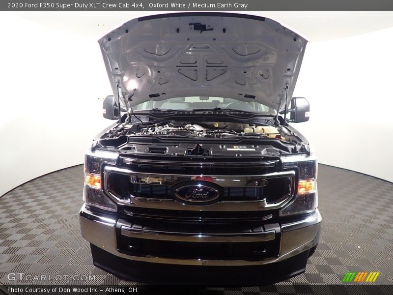 Oxford White / Medium Earth Gray 2020 Ford F350 Super Duty XLT Crew Cab 4x4