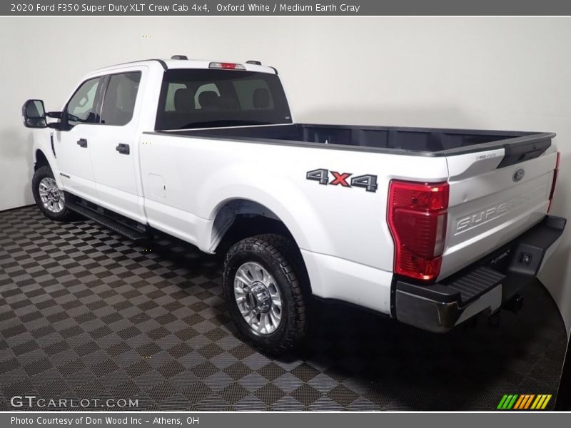 Oxford White / Medium Earth Gray 2020 Ford F350 Super Duty XLT Crew Cab 4x4