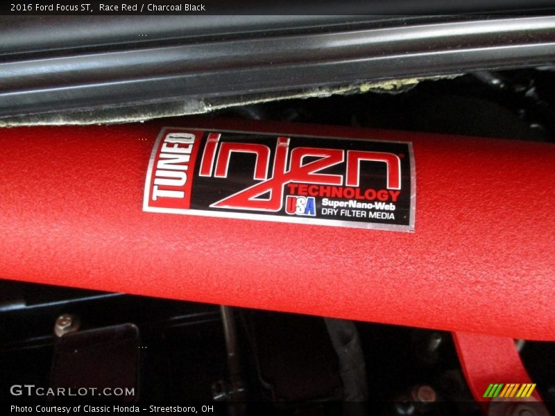 Race Red / Charcoal Black 2016 Ford Focus ST