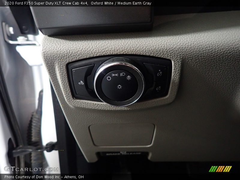 Oxford White / Medium Earth Gray 2020 Ford F350 Super Duty XLT Crew Cab 4x4
