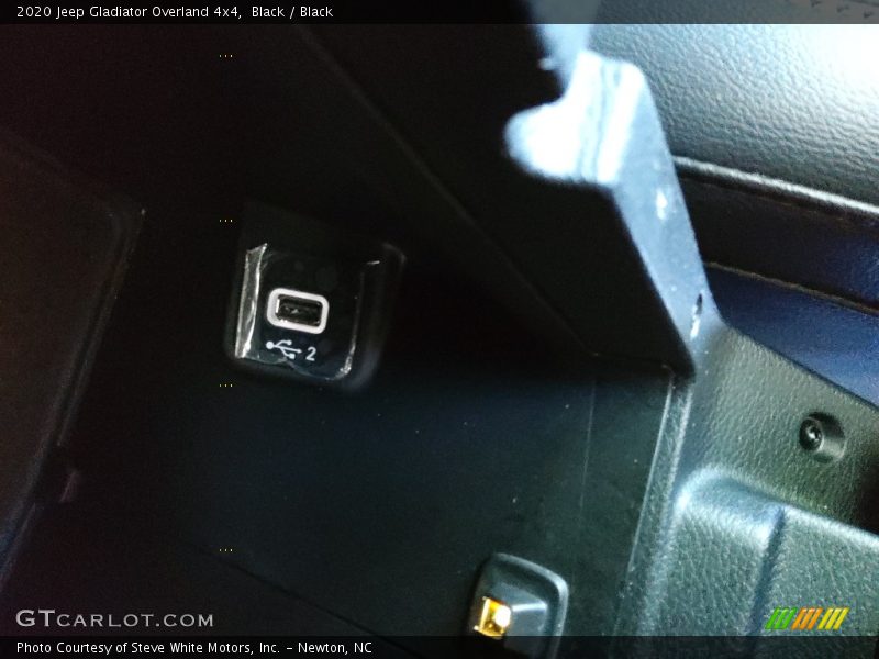 Black / Black 2020 Jeep Gladiator Overland 4x4