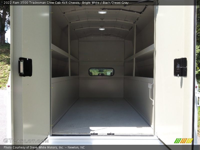 Bright White / Black/Diesel Gray 2022 Ram 3500 Tradesman Crew Cab 4x4 Chassis