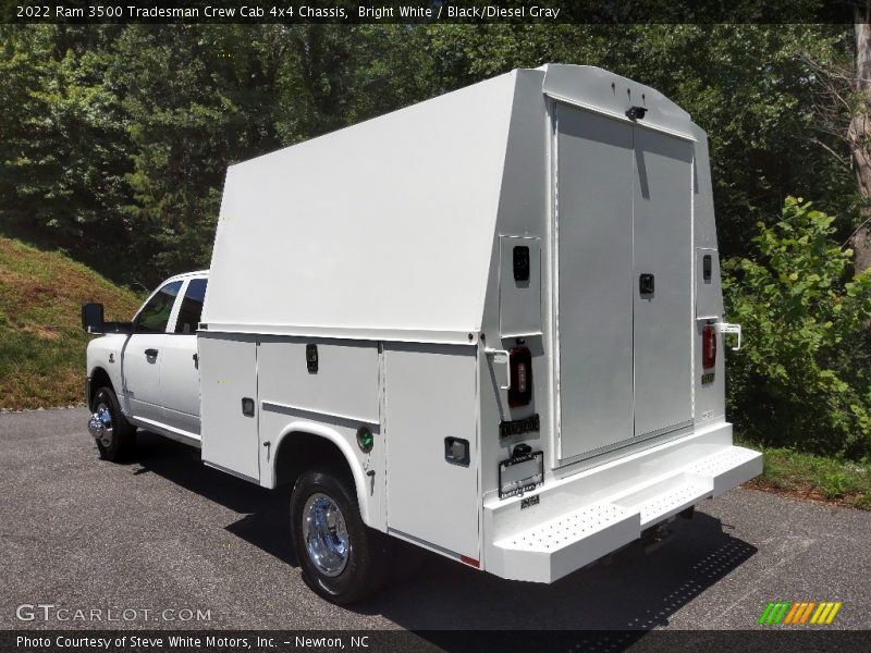 Bright White / Black/Diesel Gray 2022 Ram 3500 Tradesman Crew Cab 4x4 Chassis