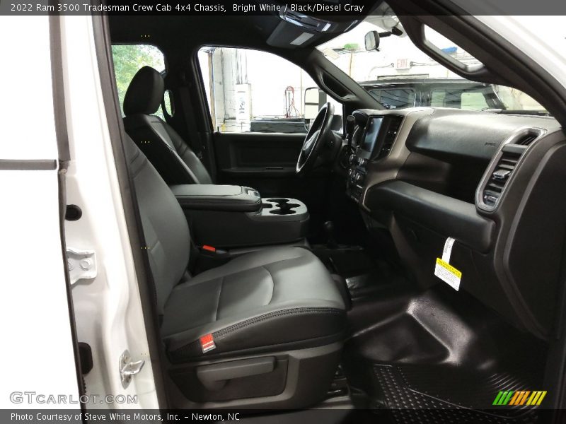 Bright White / Black/Diesel Gray 2022 Ram 3500 Tradesman Crew Cab 4x4 Chassis