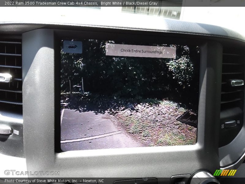 Bright White / Black/Diesel Gray 2022 Ram 3500 Tradesman Crew Cab 4x4 Chassis