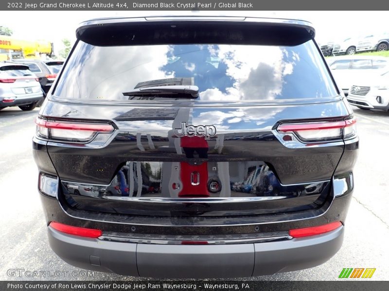 Diamond Black Crystal Pearl / Global Black 2022 Jeep Grand Cherokee L Altitude 4x4