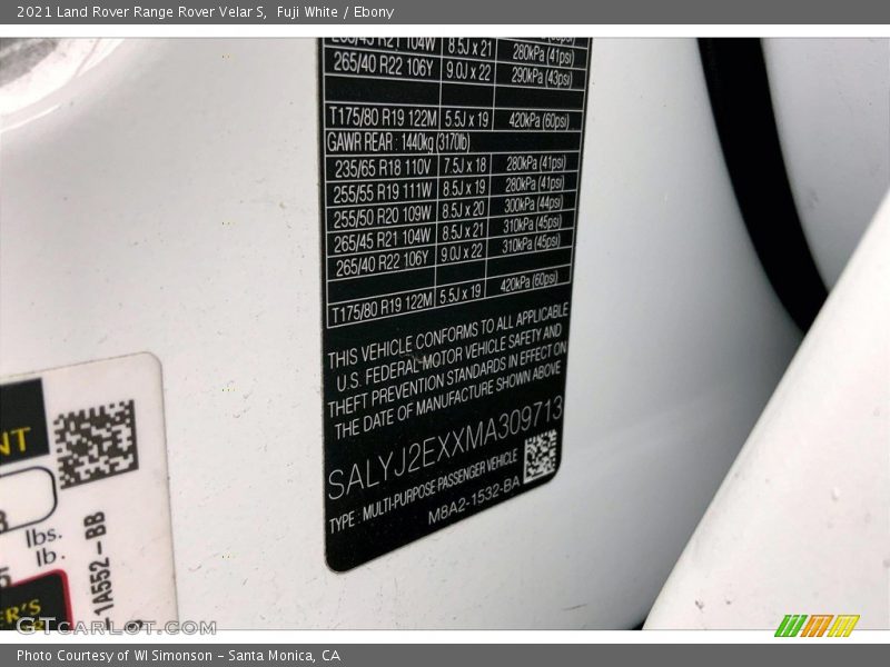 Fuji White / Ebony 2021 Land Rover Range Rover Velar S