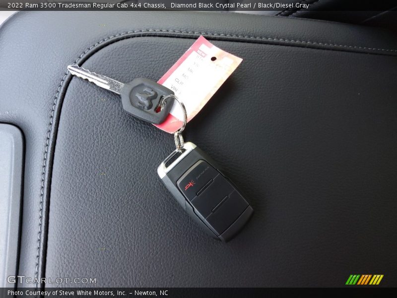 Keys of 2022 3500 Tradesman Regular Cab 4x4 Chassis