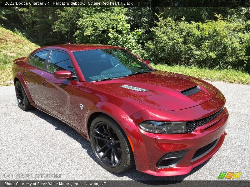 Front 3/4 View of 2022 Charger SRT Hellcat Widebody