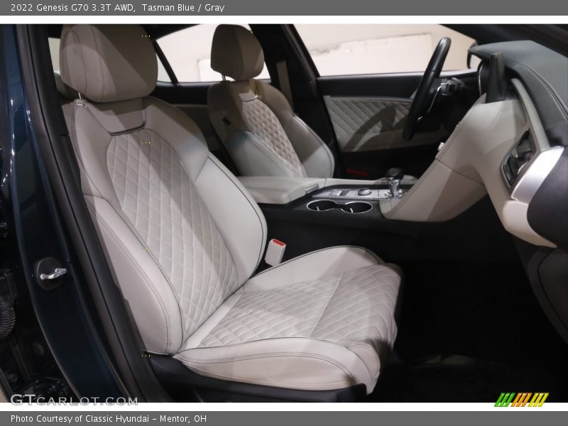 Front Seat of 2022 G70 3.3T AWD