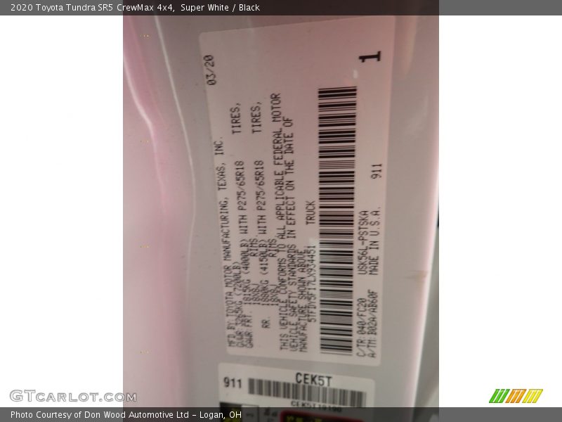Super White / Black 2020 Toyota Tundra SR5 CrewMax 4x4