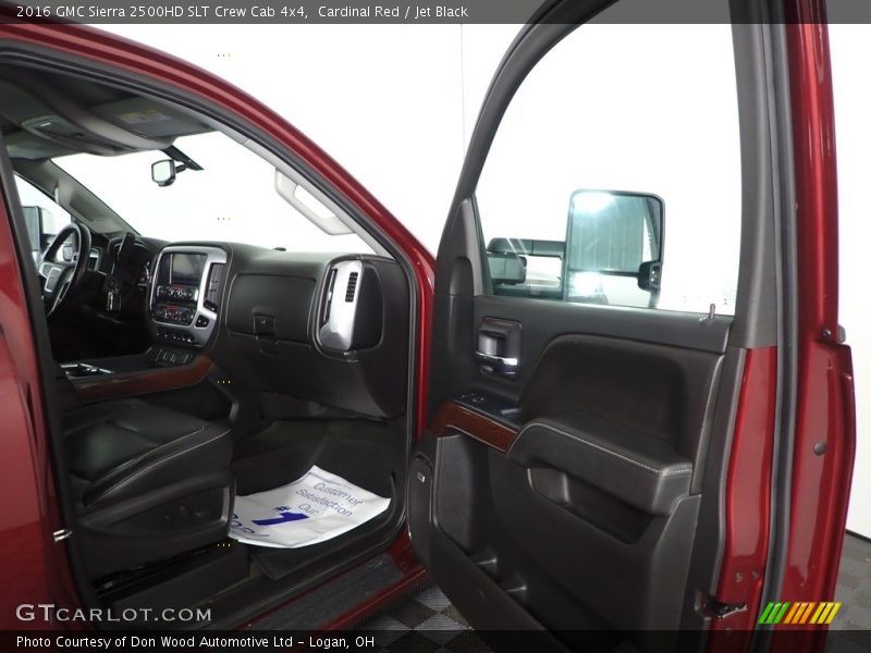 Cardinal Red / Jet Black 2016 GMC Sierra 2500HD SLT Crew Cab 4x4