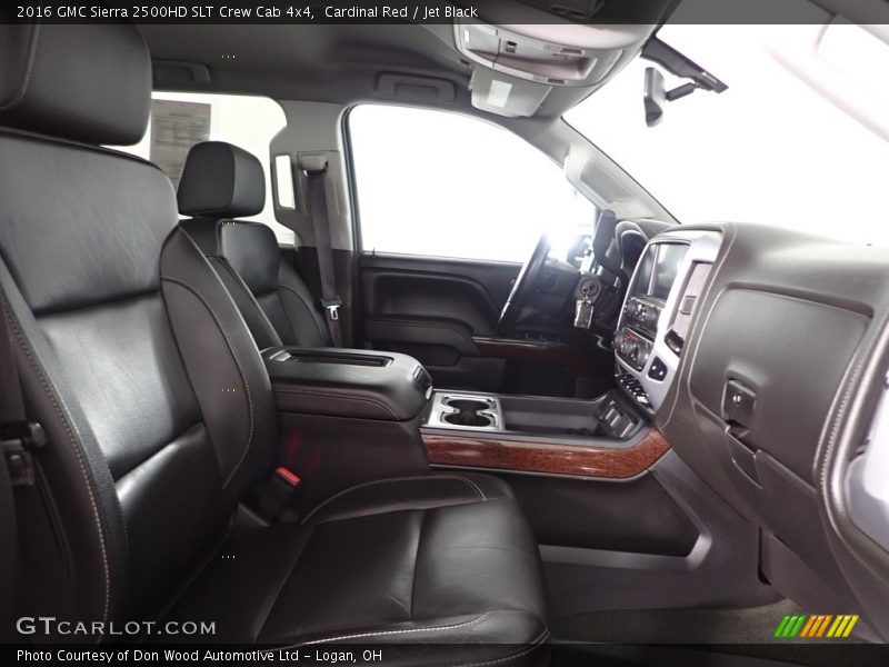 Cardinal Red / Jet Black 2016 GMC Sierra 2500HD SLT Crew Cab 4x4