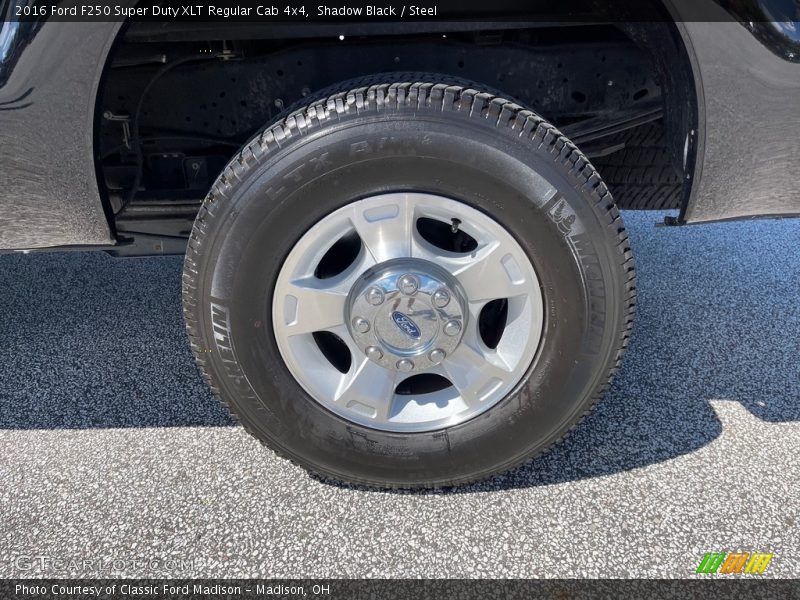  2016 F250 Super Duty XLT Regular Cab 4x4 Wheel