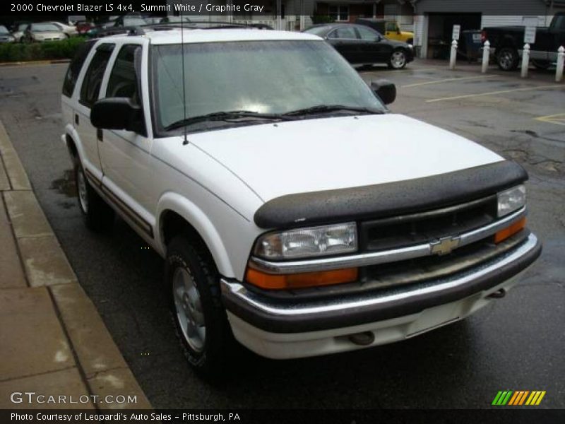 Summit White / Graphite Gray 2000 Chevrolet Blazer LS 4x4