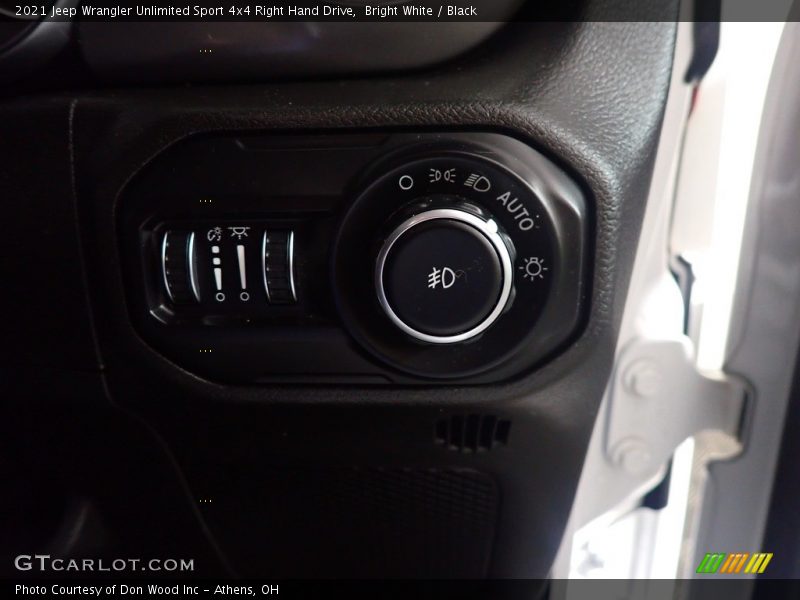 Bright White / Black 2021 Jeep Wrangler Unlimited Sport 4x4 Right Hand Drive