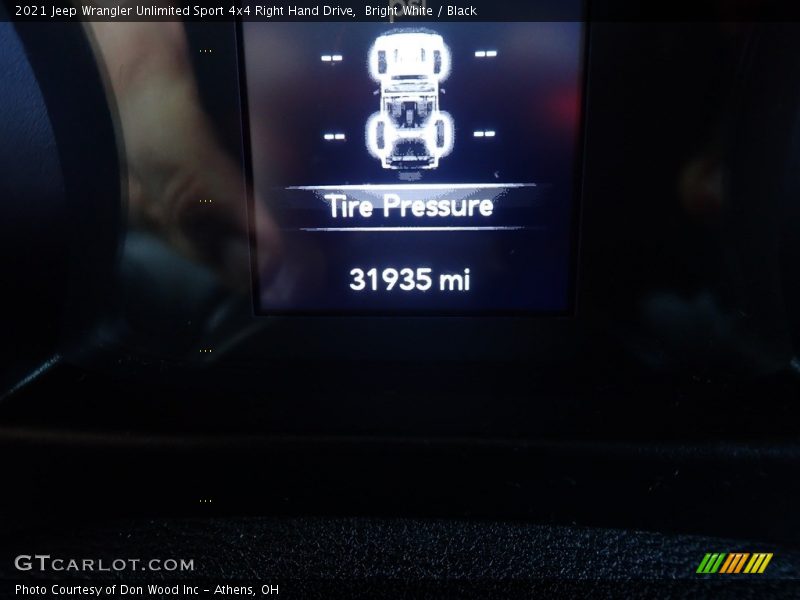 Bright White / Black 2021 Jeep Wrangler Unlimited Sport 4x4 Right Hand Drive