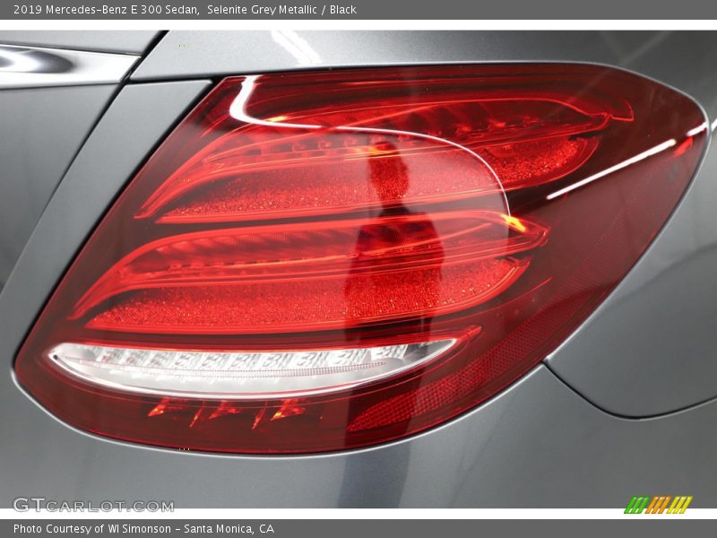 Selenite Grey Metallic / Black 2019 Mercedes-Benz E 300 Sedan