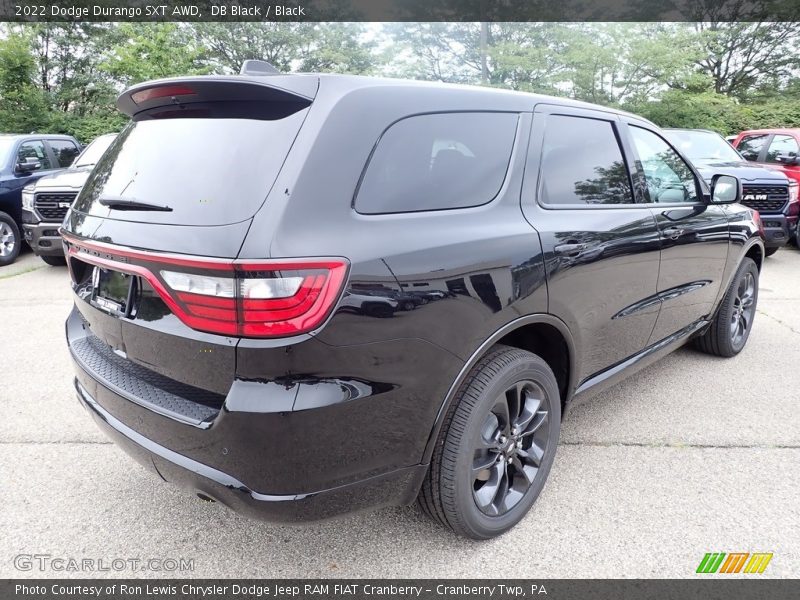 DB Black / Black 2022 Dodge Durango SXT AWD