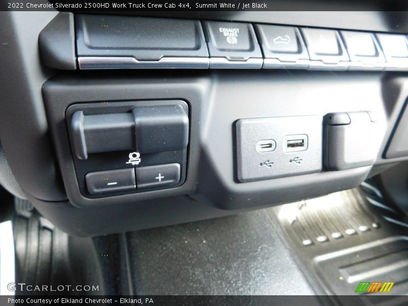 Summit White / Jet Black 2022 Chevrolet Silverado 2500HD Work Truck Crew Cab 4x4