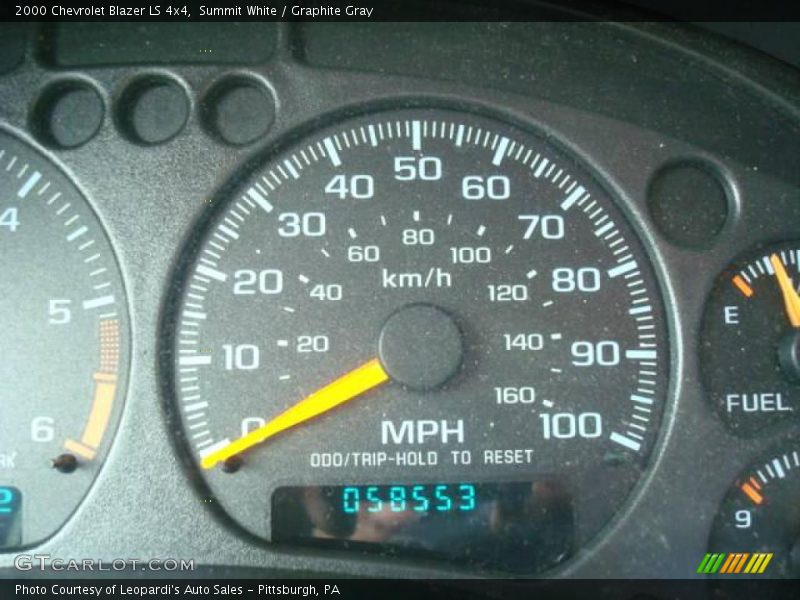Summit White / Graphite Gray 2000 Chevrolet Blazer LS 4x4