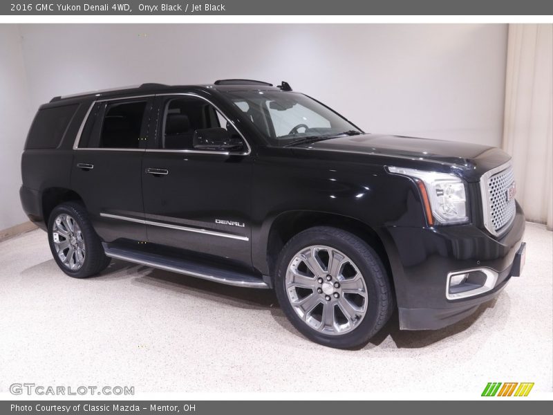 Onyx Black / Jet Black 2016 GMC Yukon Denali 4WD