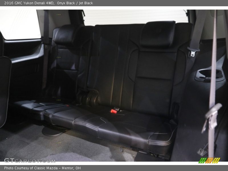 Onyx Black / Jet Black 2016 GMC Yukon Denali 4WD