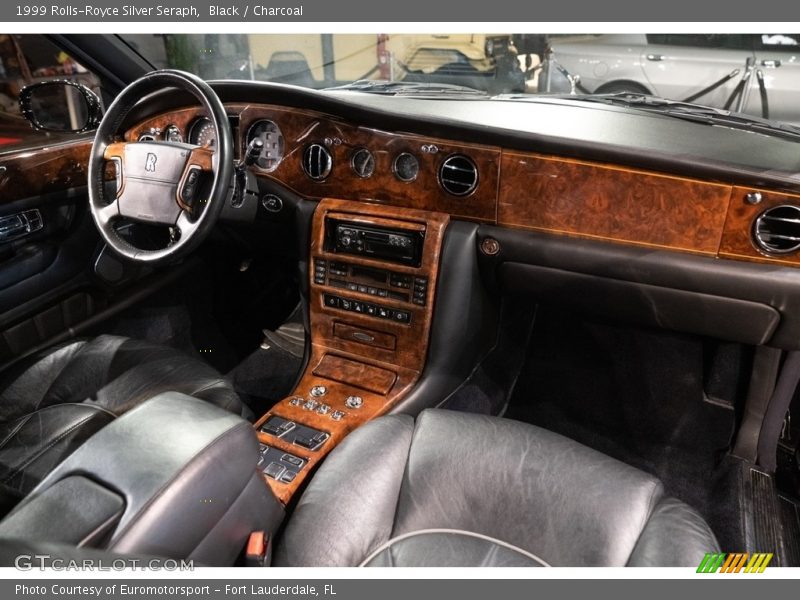Black / Charcoal 1999 Rolls-Royce Silver Seraph