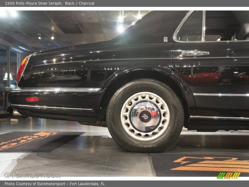Black / Charcoal 1999 Rolls-Royce Silver Seraph