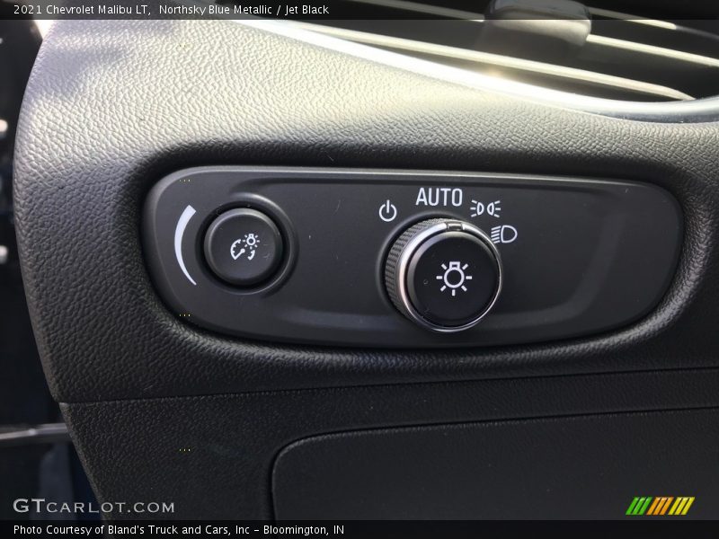 Northsky Blue Metallic / Jet Black 2021 Chevrolet Malibu LT