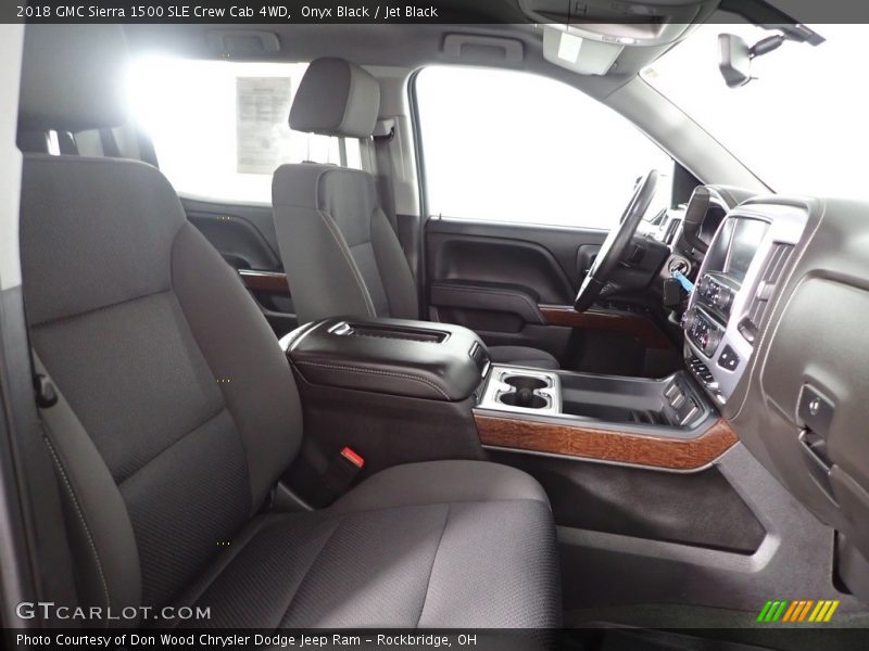 Onyx Black / Jet Black 2018 GMC Sierra 1500 SLE Crew Cab 4WD