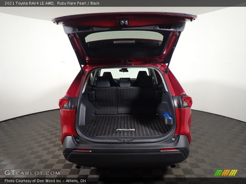 Ruby Flare Pearl / Black 2021 Toyota RAV4 LE AWD