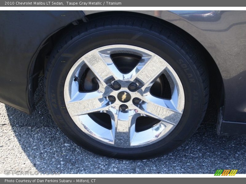 Taupe Gray Metallic / Titanium 2010 Chevrolet Malibu LT Sedan