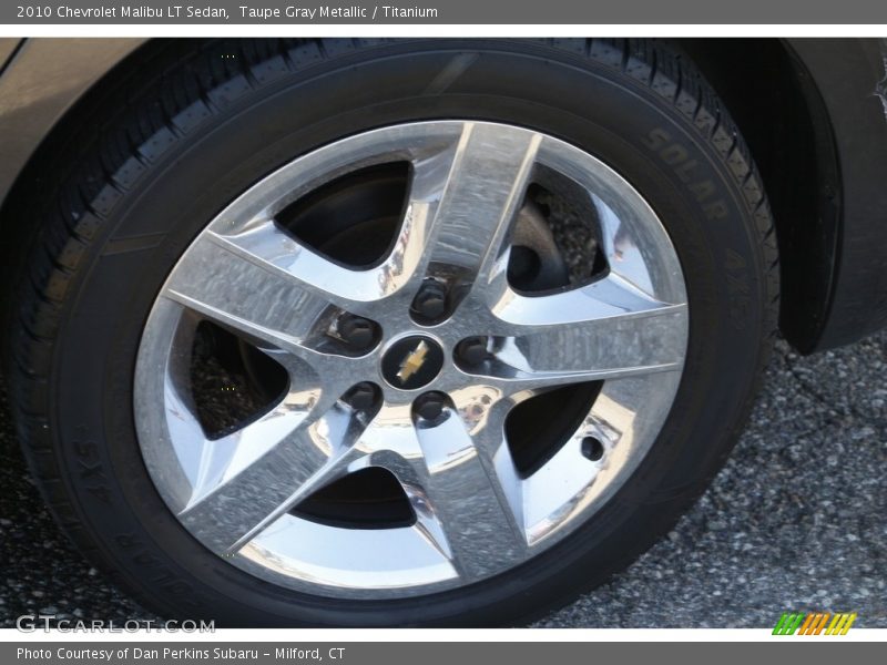 Taupe Gray Metallic / Titanium 2010 Chevrolet Malibu LT Sedan