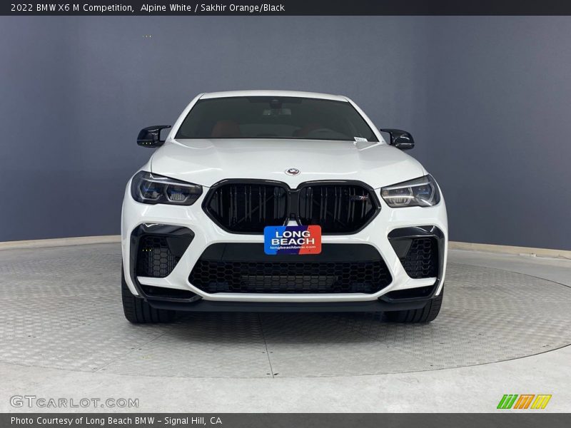 Alpine White / Sakhir Orange/Black 2022 BMW X6 M Competition