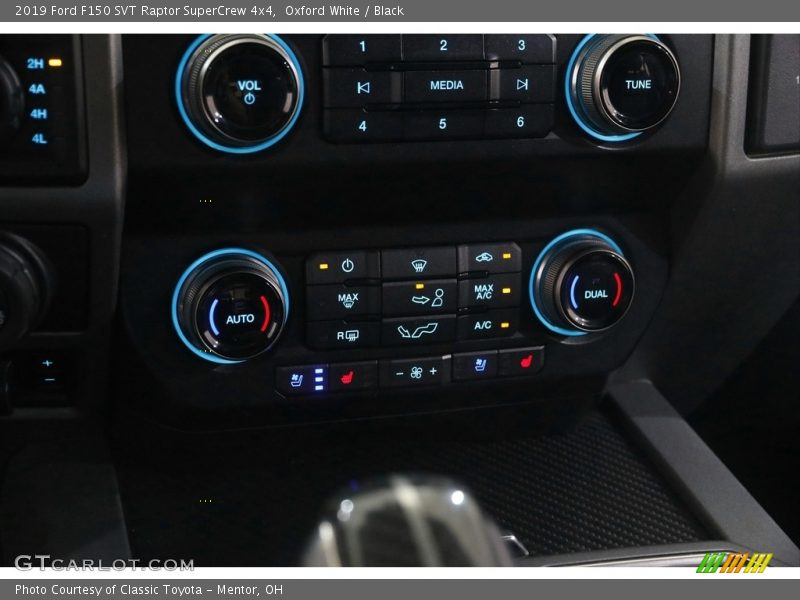 Oxford White / Black 2019 Ford F150 SVT Raptor SuperCrew 4x4