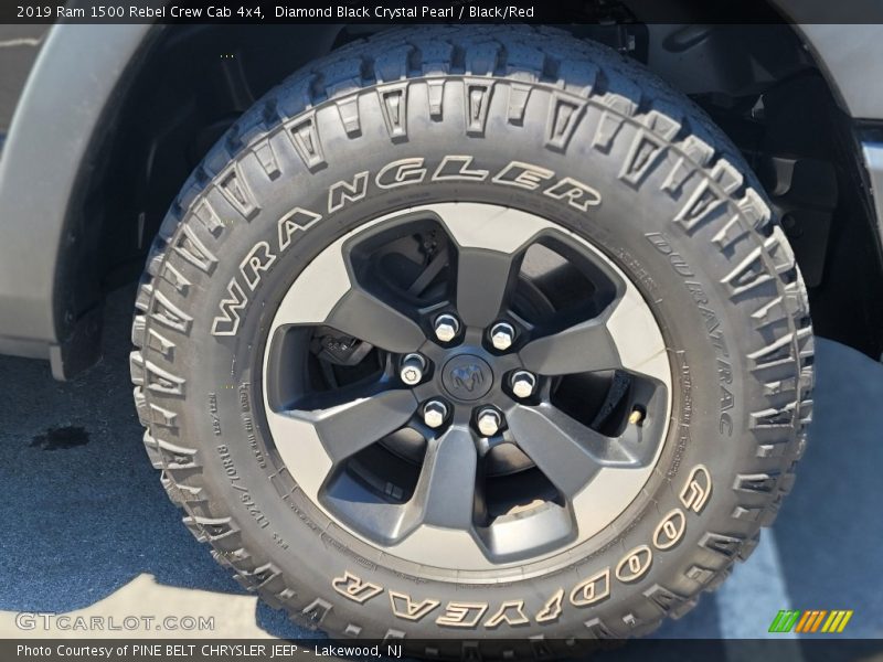 Diamond Black Crystal Pearl / Black/Red 2019 Ram 1500 Rebel Crew Cab 4x4