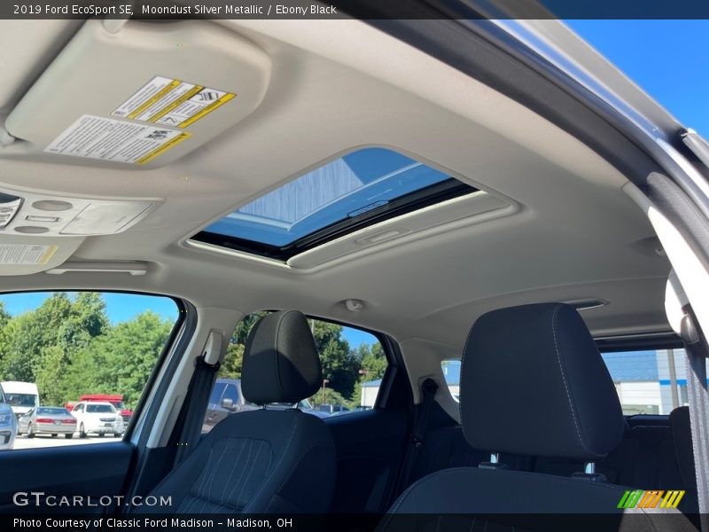 Moondust Silver Metallic / Ebony Black 2019 Ford EcoSport SE