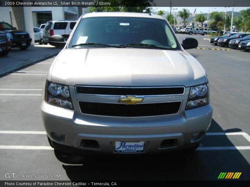 Silver Birch Metallic / Ebony 2009 Chevrolet Avalanche LS
