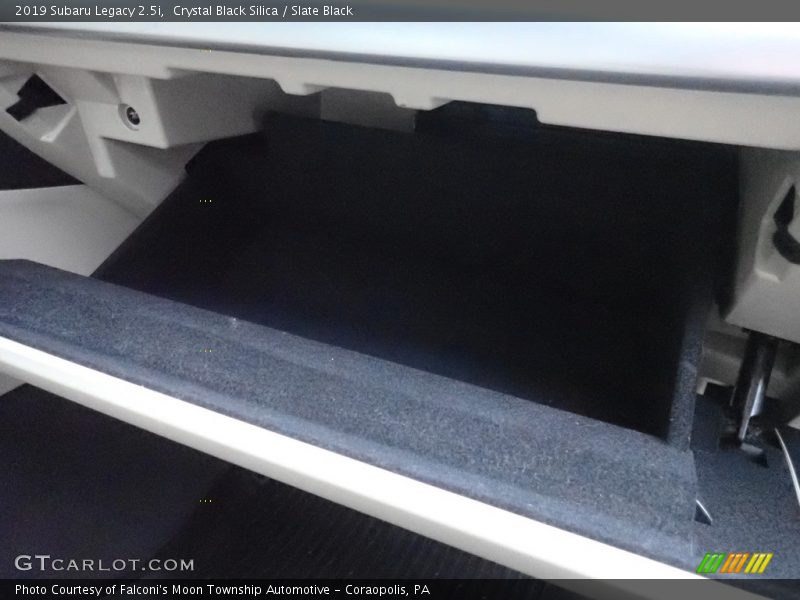 Crystal Black Silica / Slate Black 2019 Subaru Legacy 2.5i