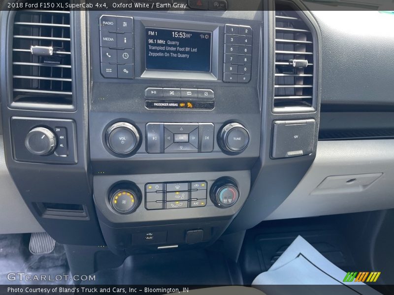 Oxford White / Earth Gray 2018 Ford F150 XL SuperCab 4x4