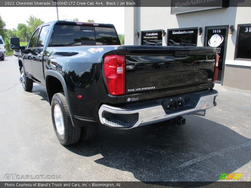 Black / Jet Black 2022 Chevrolet Silverado 3500HD LTZ Crew Cab 4x4