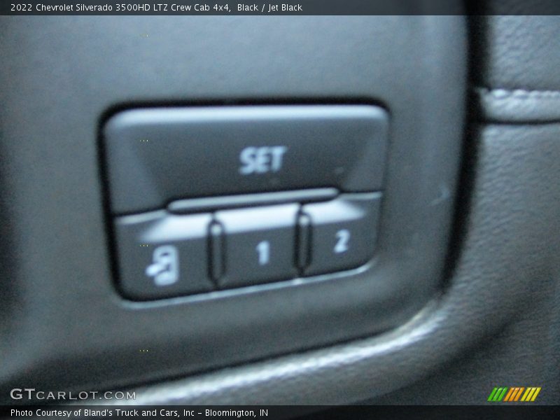 Black / Jet Black 2022 Chevrolet Silverado 3500HD LTZ Crew Cab 4x4
