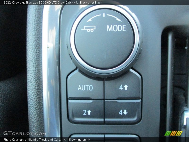 Black / Jet Black 2022 Chevrolet Silverado 3500HD LTZ Crew Cab 4x4
