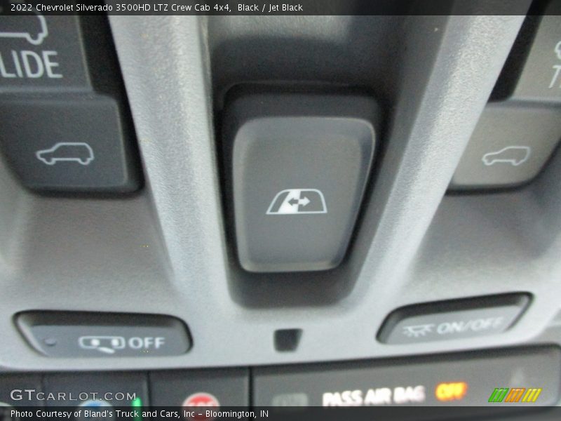 Black / Jet Black 2022 Chevrolet Silverado 3500HD LTZ Crew Cab 4x4