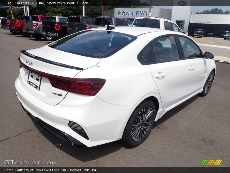 Snow White Pearl / Black 2022 Kia Forte GT-Line