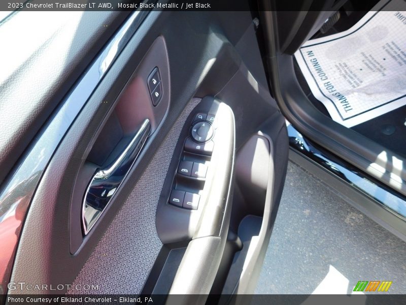 Mosaic Black Metallic / Jet Black 2023 Chevrolet TrailBlazer LT AWD